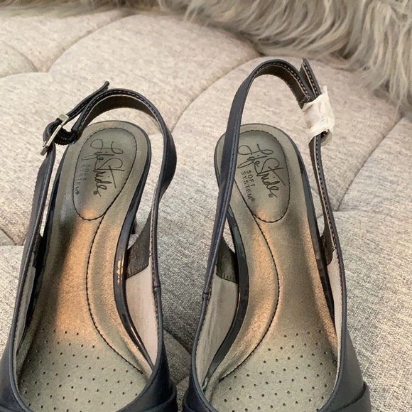 NWOT Life Stride peep toe sling back 3” size 8M - Picture 3 of 9